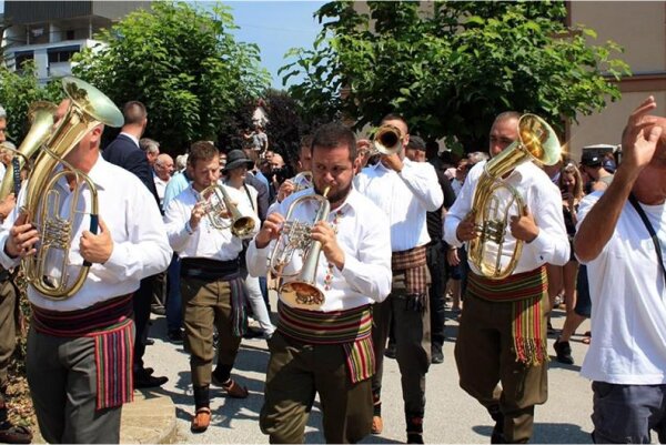 Trubački orkestar Kraljevo muzika uživo